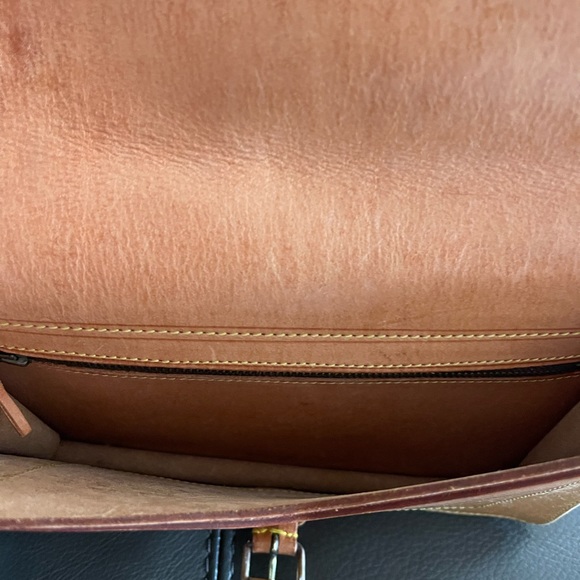 *RARE* Vintage *Collector’s Item* Louis Vuitton Shoulder Bag Clutch Handle - Picture 15 of 15